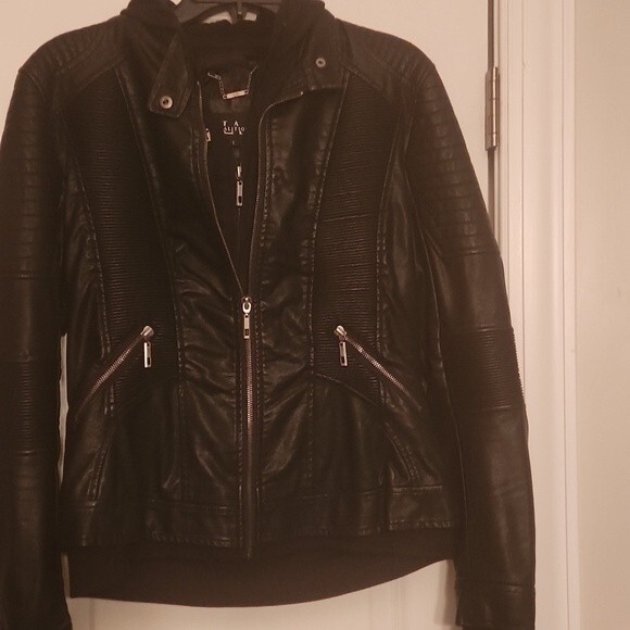 Coalition Black Faux Leather Jacket w/ Second Layer in Jacket (2 Layers) Size L - Picture 3 of 13